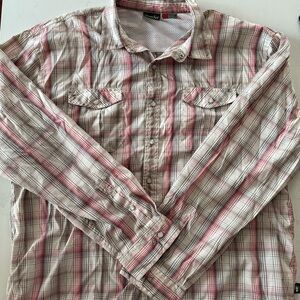LIKE NEW men’s XL Howler Bros pearl snap shirt